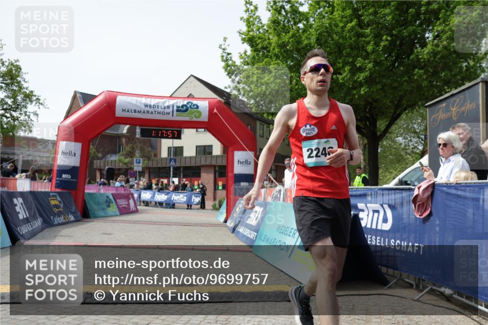 10.05.2026 - 8. Wedeler Halbmarathon Yannick Fuchs http://msf.ph/oto/9699757 10.05.2026 11:17:57 Ziel 774, 2246 meine-sportfotos.de