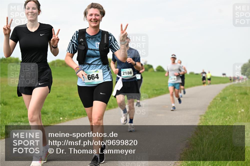 10.05.2026 - 8. Wedeler Halbmarathon Dr. Thomas Lammeyer http://msf.ph/oto/9699820 10.05.2026 11:38:07 Laufen 664, 2186 meine-sportfotos.de