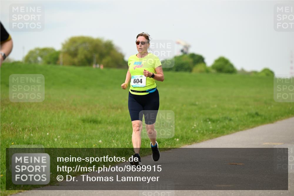 10.05.2026 - 8. Wedeler Halbmarathon Dr. Thomas Lammeyer http://msf.ph/oto/9699915 10.05.2026 11:38:23 Laufen 604 meine-sportfotos.de