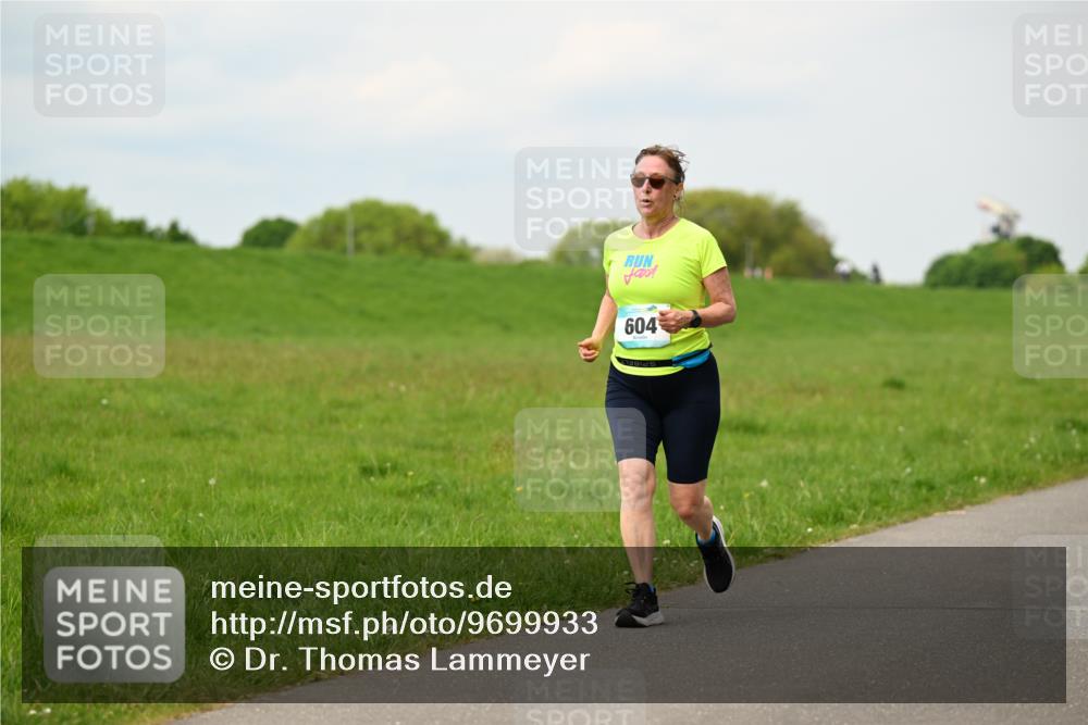 10.05.2026 - 8. Wedeler Halbmarathon Dr. Thomas Lammeyer http://msf.ph/oto/9699933 10.05.2026 11:38:25 Laufen 604 meine-sportfotos.de