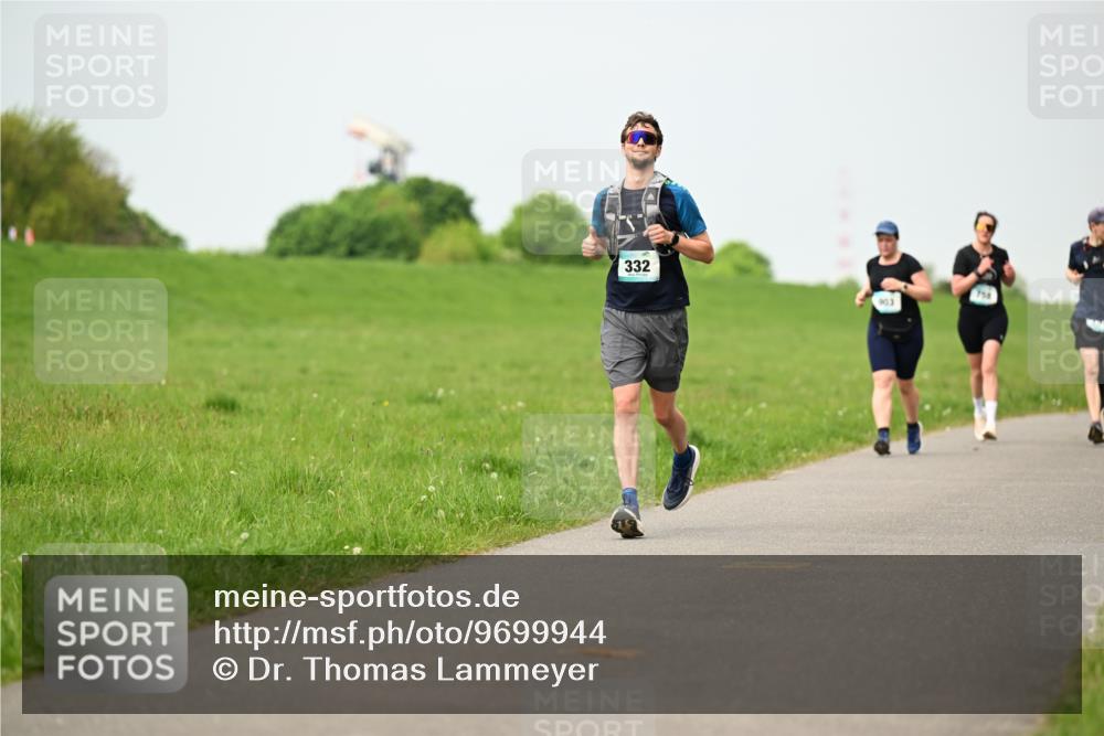 10.05.2026 - 8. Wedeler Halbmarathon Dr. Thomas Lammeyer http://msf.ph/oto/9699944 10.05.2026 11:38:42 Laufen 332 meine-sportfotos.de