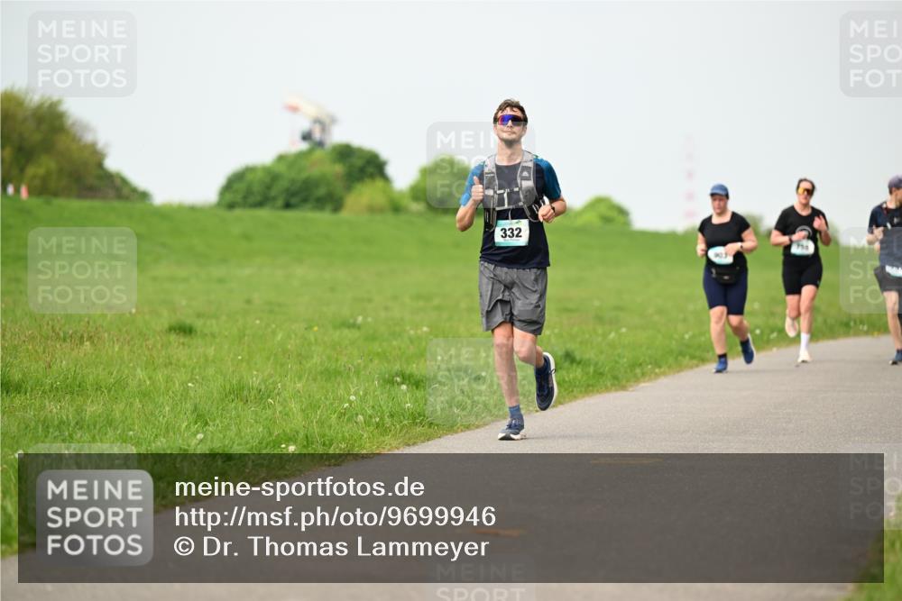 10.05.2026 - 8. Wedeler Halbmarathon Dr. Thomas Lammeyer http://msf.ph/oto/9699946 10.05.2026 11:38:42 Laufen 332 meine-sportfotos.de