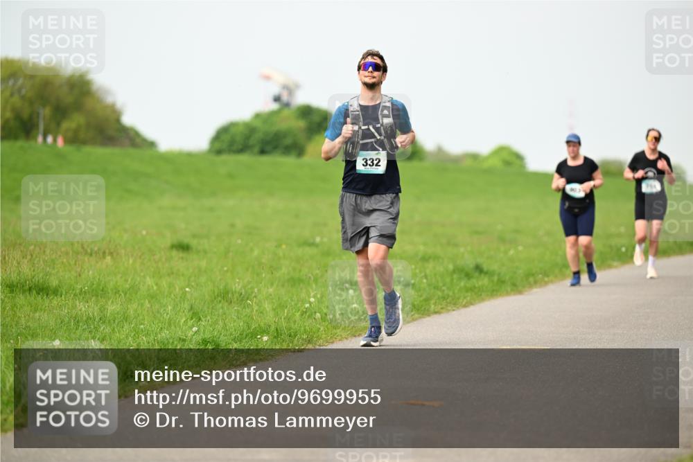 10.05.2026 - 8. Wedeler Halbmarathon Dr. Thomas Lammeyer http://msf.ph/oto/9699955 10.05.2026 11:38:43 Laufen 332 meine-sportfotos.de
