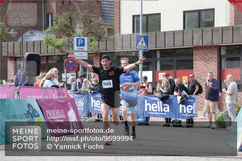 10.05.2026 - 8. Wedeler Halbmarathon Yannick Fuchs http://msf.ph/oto/9699994 10.05.2026 11:19:43 Ziel 279, 2025 meine-sportfotos.de
