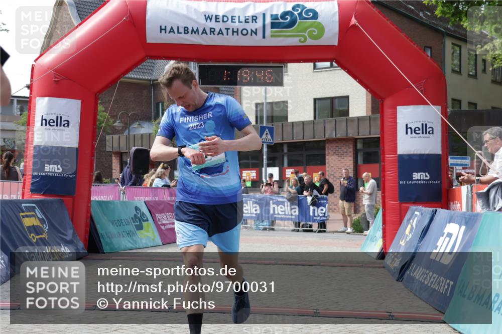 10.05.2026 - 8. Wedeler Halbmarathon Yannick Fuchs http://msf.ph/oto/9700031 10.05.2026 11:19:46 Ziel 279, 442, 2025 meine-sportfotos.de