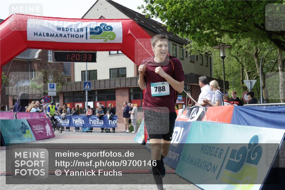 10.05.2026 - 8. Wedeler Halbmarathon Yannick Fuchs http://msf.ph/oto/9700146 10.05.2026 11:20:33 Ziel 788 meine-sportfotos.de