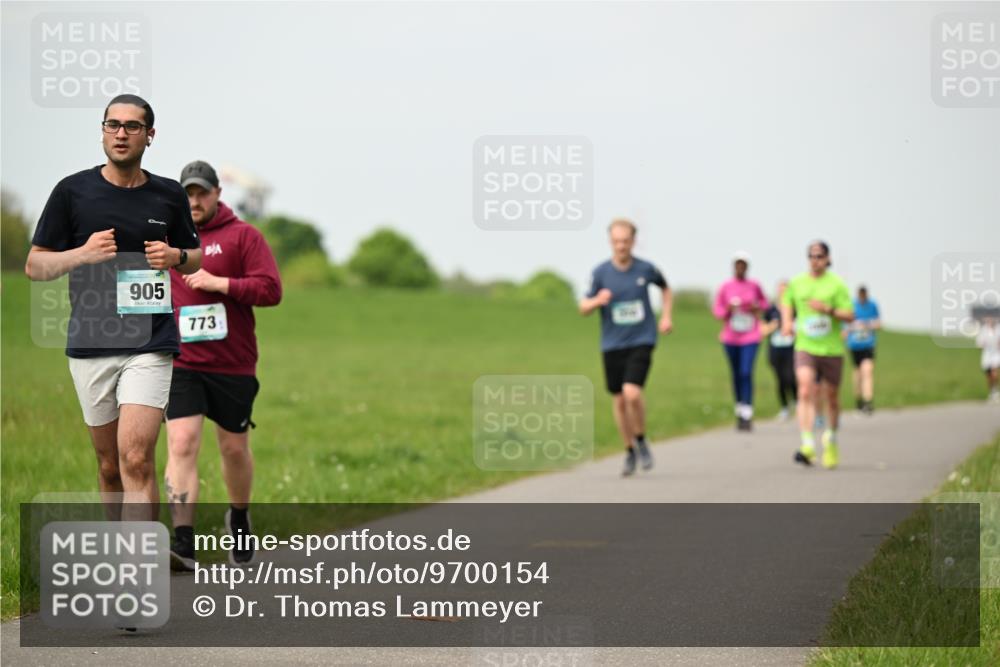 10.05.2026 - 8. Wedeler Halbmarathon Dr. Thomas Lammeyer http://msf.ph/oto/9700154 10.05.2026 11:39:07 Laufen 905, 773 meine-sportfotos.de