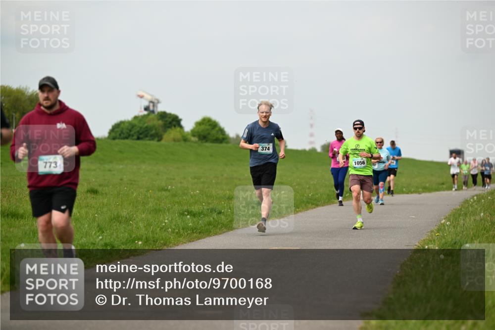 10.05.2026 - 8. Wedeler Halbmarathon Dr. Thomas Lammeyer http://msf.ph/oto/9700168 10.05.2026 11:39:08 Laufen 773, 374, 1056 meine-sportfotos.de