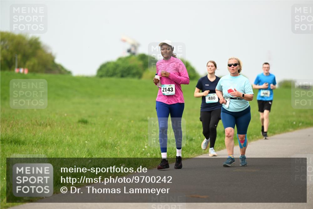 10.05.2026 - 8. Wedeler Halbmarathon Dr. Thomas Lammeyer http://msf.ph/oto/9700242 10.05.2026 11:39:17 Laufen 2143, 480 meine-sportfotos.de