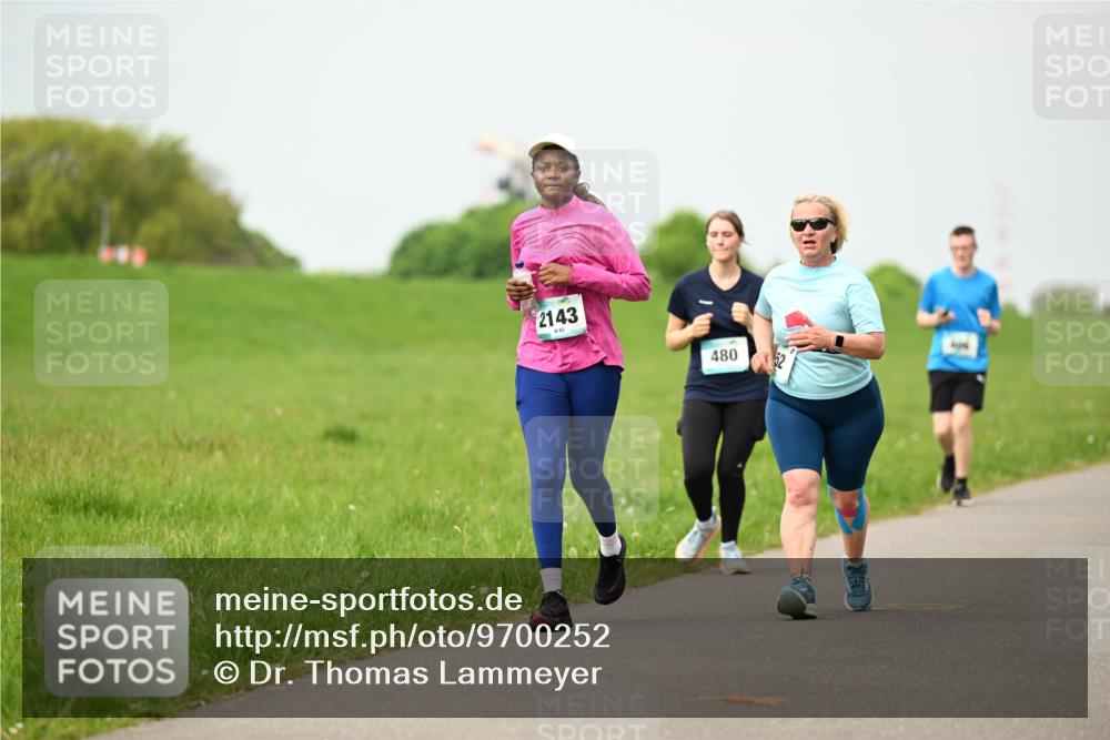 10.05.2026 - 8. Wedeler Halbmarathon Dr. Thomas Lammeyer http://msf.ph/oto/9700252 10.05.2026 11:39:18 Laufen 2143, 862, 480 meine-sportfotos.de