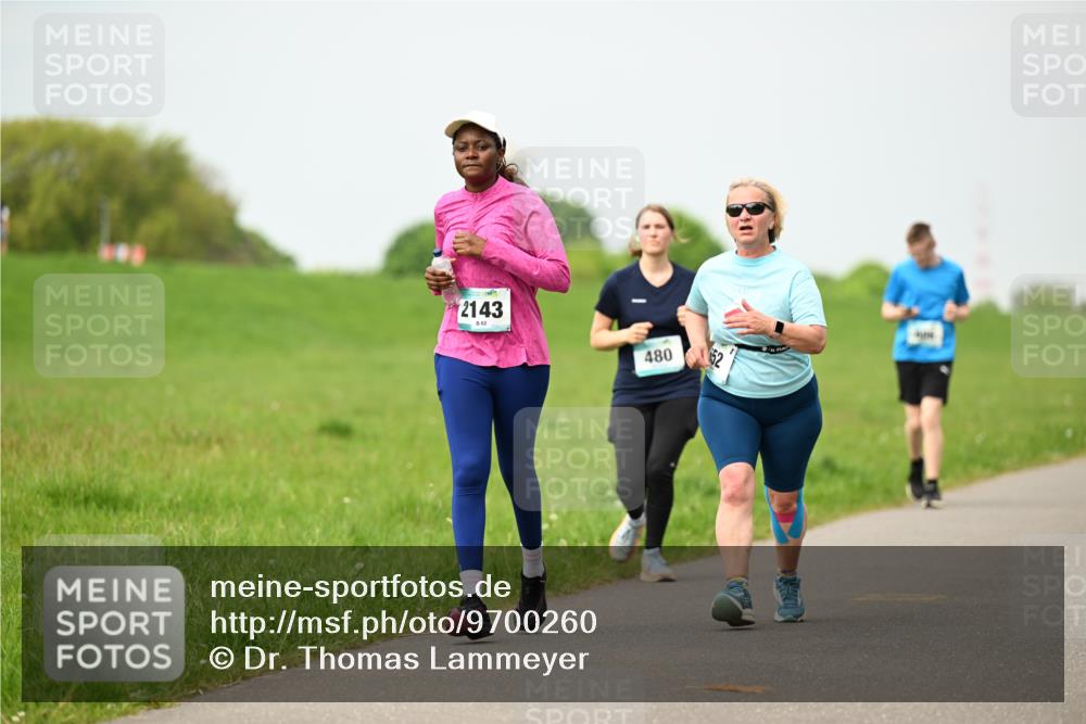 10.05.2026 - 8. Wedeler Halbmarathon Dr. Thomas Lammeyer http://msf.ph/oto/9700260 10.05.2026 11:39:18 Laufen 2143, 862, 480 meine-sportfotos.de