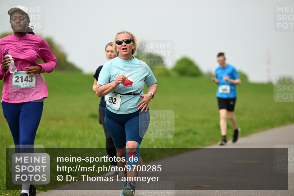 10.05.2026 - 8. Wedeler Halbmarathon Dr. Thomas Lammeyer http://msf.ph/oto/9700285 10.05.2026 11:39:21 Laufen 2143, 652 meine-sportfotos.de
