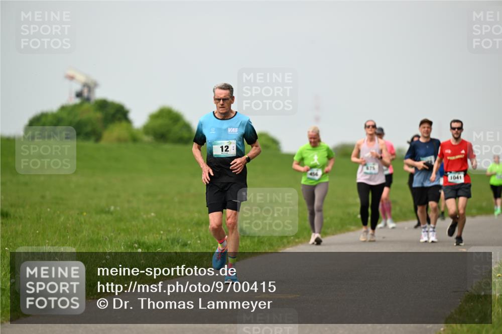 10.05.2026 - 8. Wedeler Halbmarathon Dr. Thomas Lammeyer http://msf.ph/oto/9700415 10.05.2026 11:39:38 Laufen 456, 1041 meine-sportfotos.de
