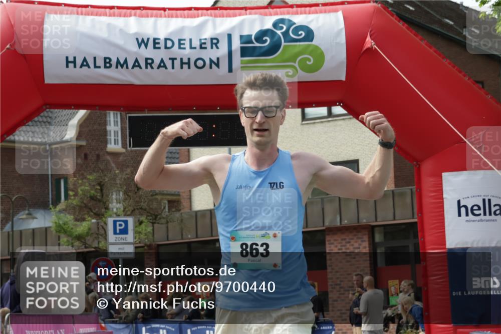 10.05.2026 - 8. Wedeler Halbmarathon Yannick Fuchs http://msf.ph/oto/9700440 10.05.2026 11:22:00 Ziel 863 meine-sportfotos.de