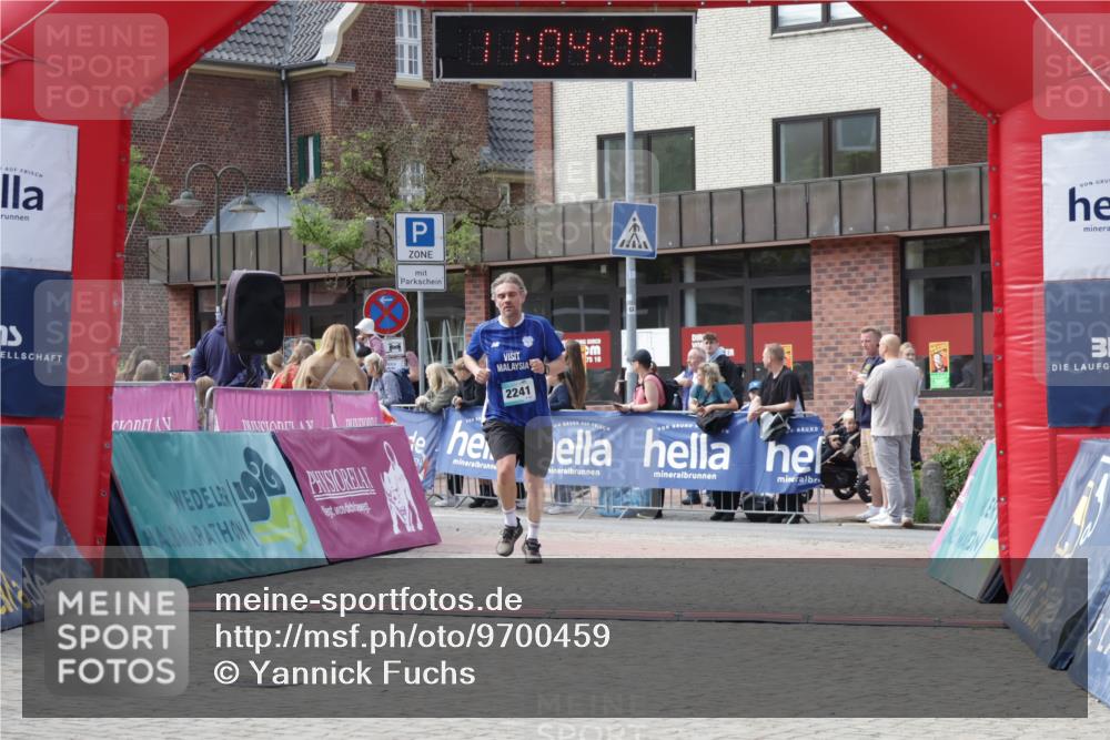 10.05.2026 - 8. Wedeler Halbmarathon Yannick Fuchs http://msf.ph/oto/9700459 10.05.2026 11:22:11 Ziel 2241 meine-sportfotos.de