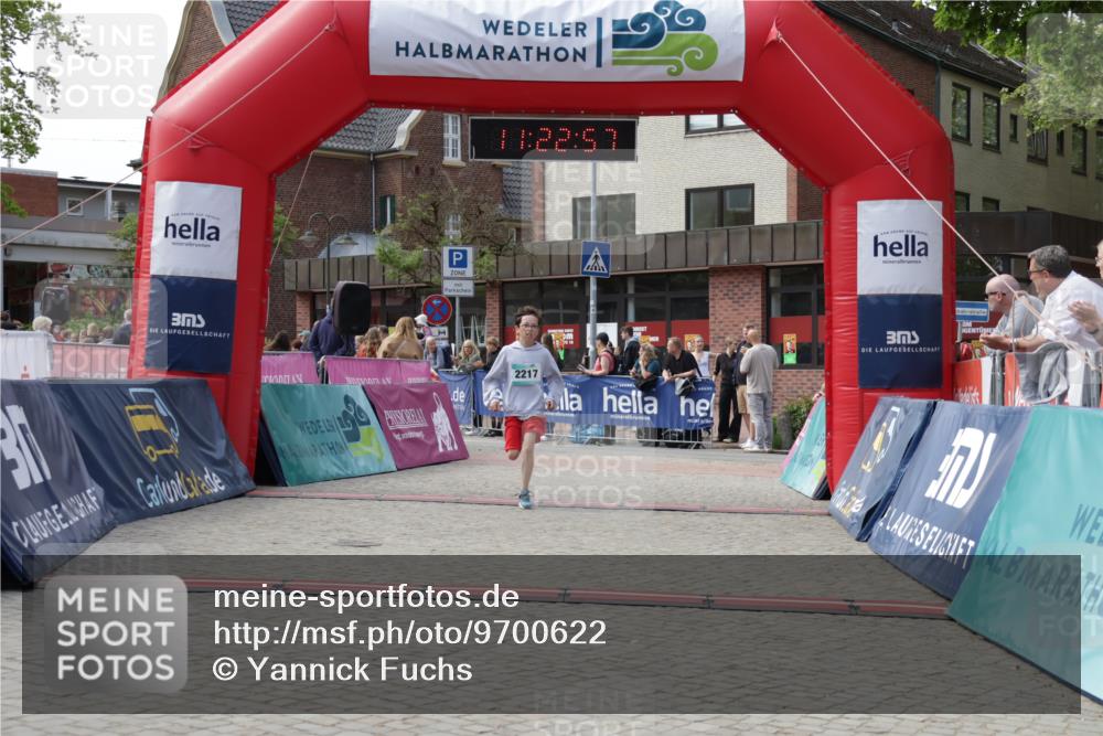 10.05.2026 - 8. Wedeler Halbmarathon Yannick Fuchs http://msf.ph/oto/9700622 10.05.2026 11:22:55 Ziel 251, 2217 meine-sportfotos.de