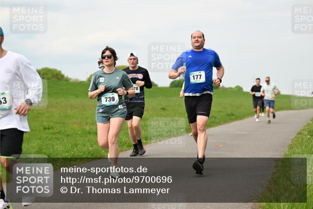 10.05.2026 - 8. Wedeler Halbmarathon Dr. Thomas Lammeyer http://msf.ph/oto/9700696 10.05.2026 11:40:18 Laufen 739, 177 meine-sportfotos.de