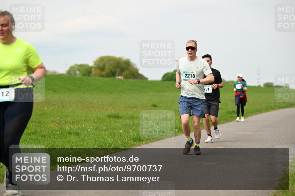 10.05.2026 - 8. Wedeler Halbmarathon Dr. Thomas Lammeyer http://msf.ph/oto/9700737 10.05.2026 11:40:23 Laufen 2218, 781 meine-sportfotos.de
