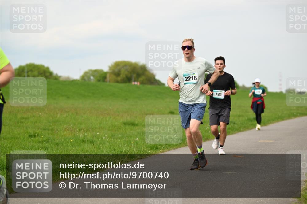 10.05.2026 - 8. Wedeler Halbmarathon Dr. Thomas Lammeyer http://msf.ph/oto/9700740 10.05.2026 11:40:23 Laufen 2218, 781 meine-sportfotos.de