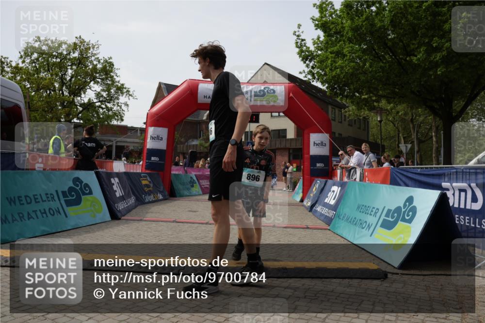 10.05.2026 - 8. Wedeler Halbmarathon Yannick Fuchs http://msf.ph/oto/9700784 10.05.2026 11:23:29 Ziel 786, 896 meine-sportfotos.de
