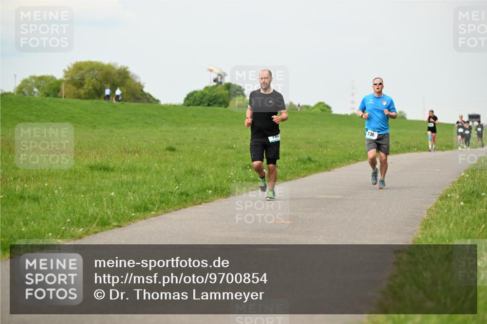 10.05.2026 - 8. Wedeler Halbmarathon Dr. Thomas Lammeyer http://msf.ph/oto/9700854 10.05.2026 11:40:50 Laufen 102, 736 meine-sportfotos.de