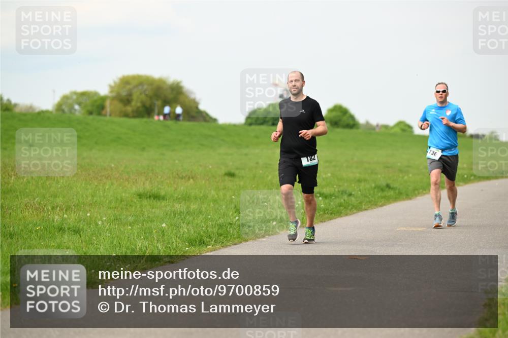 10.05.2026 - 8. Wedeler Halbmarathon Dr. Thomas Lammeyer http://msf.ph/oto/9700859 10.05.2026 11:40:51 Laufen 182, 736 meine-sportfotos.de