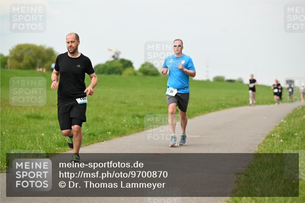 10.05.2026 - 8. Wedeler Halbmarathon Dr. Thomas Lammeyer http://msf.ph/oto/9700870 10.05.2026 11:40:52 Laufen 736, 201 meine-sportfotos.de