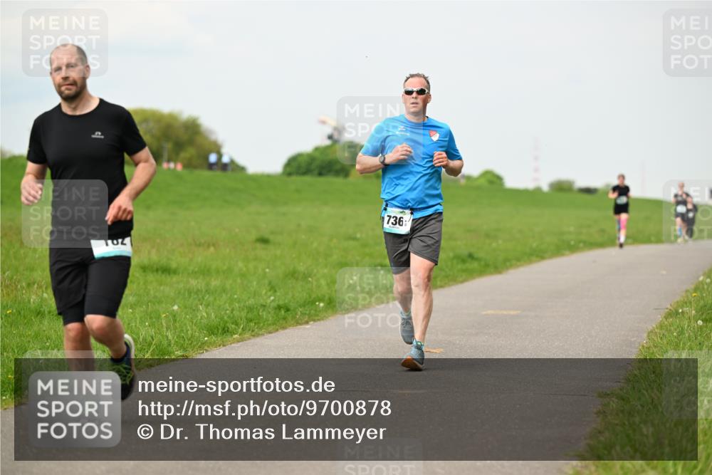10.05.2026 - 8. Wedeler Halbmarathon Dr. Thomas Lammeyer http://msf.ph/oto/9700878 10.05.2026 11:40:54 Laufen 736, 201 meine-sportfotos.de