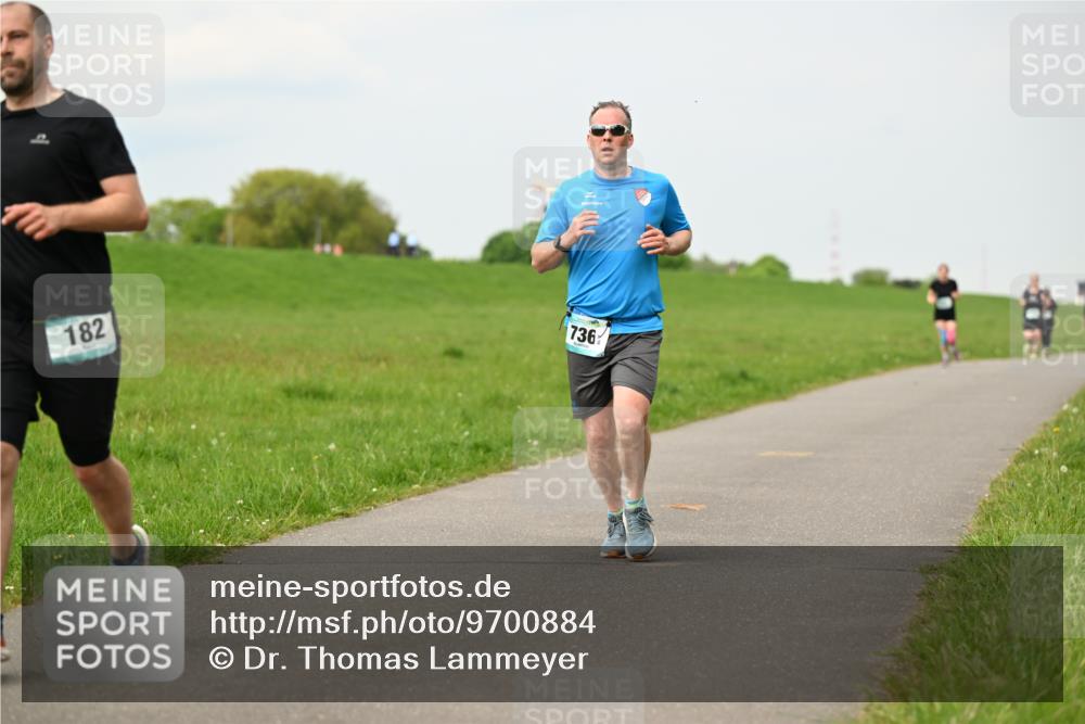 10.05.2026 - 8. Wedeler Halbmarathon Dr. Thomas Lammeyer http://msf.ph/oto/9700884 10.05.2026 11:40:54 Laufen 182, 736 meine-sportfotos.de