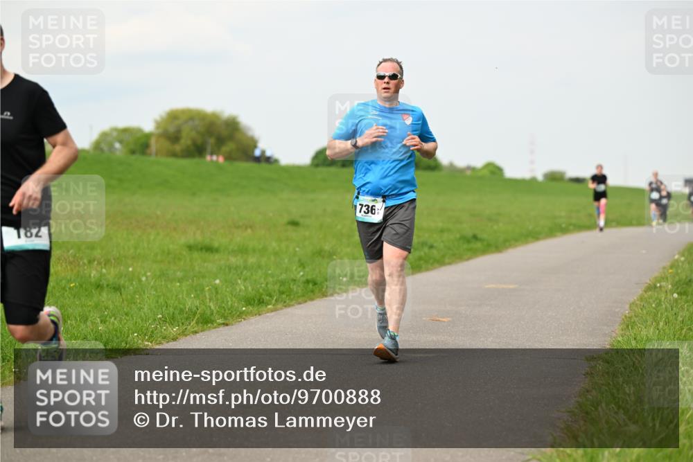 10.05.2026 - 8. Wedeler Halbmarathon Dr. Thomas Lammeyer http://msf.ph/oto/9700888 10.05.2026 11:40:54 Laufen 182, 736 meine-sportfotos.de