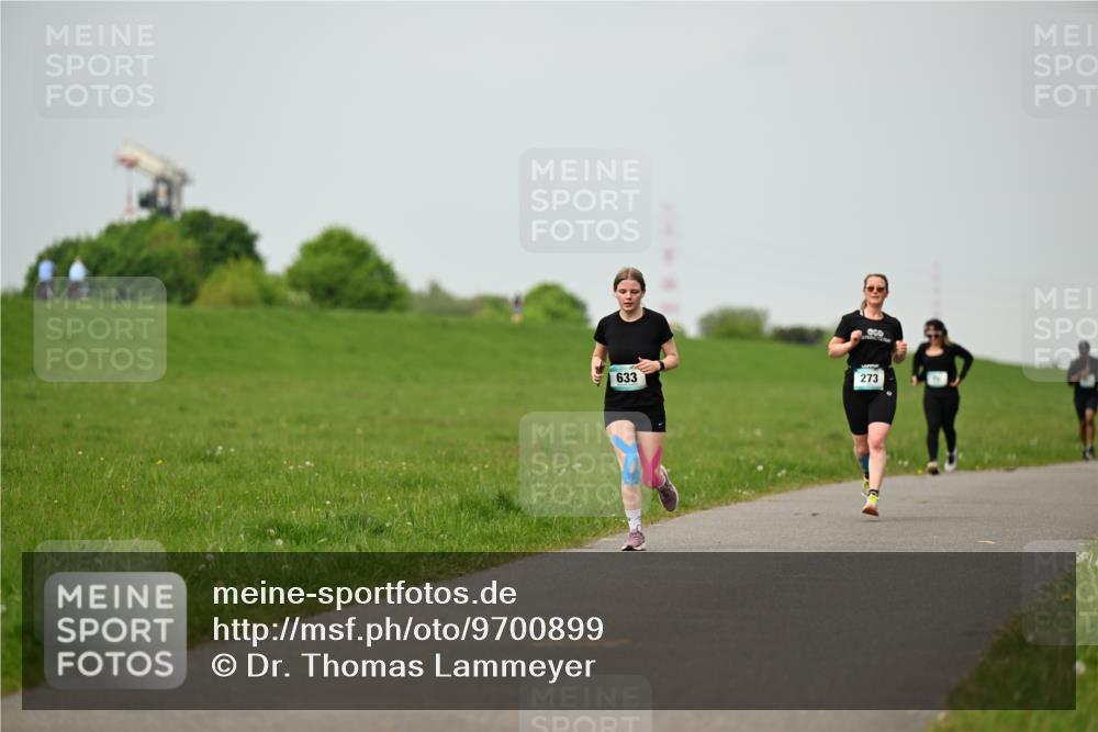 10.05.2026 - 8. Wedeler Halbmarathon Dr. Thomas Lammeyer http://msf.ph/oto/9700899 10.05.2026 11:41:00 Laufen 633, 273 meine-sportfotos.de