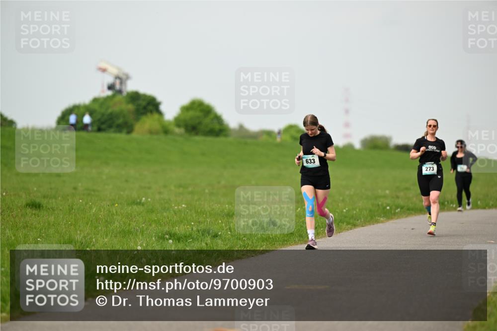 10.05.2026 - 8. Wedeler Halbmarathon Dr. Thomas Lammeyer http://msf.ph/oto/9700903 10.05.2026 11:41:01 Laufen 633, 273 meine-sportfotos.de