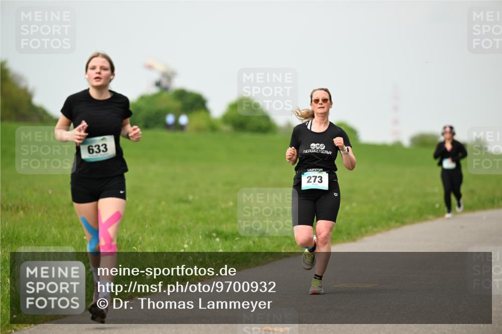 10.05.2026 - 8. Wedeler Halbmarathon Dr. Thomas Lammeyer http://msf.ph/oto/9700932 10.05.2026 11:41:06 Laufen 633, 273 meine-sportfotos.de