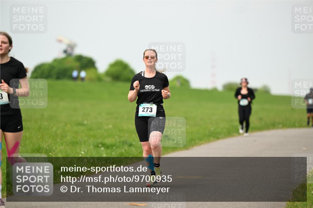 10.05.2026 - 8. Wedeler Halbmarathon Dr. Thomas Lammeyer http://msf.ph/oto/9700935 10.05.2026 11:41:07 Laufen 273 meine-sportfotos.de