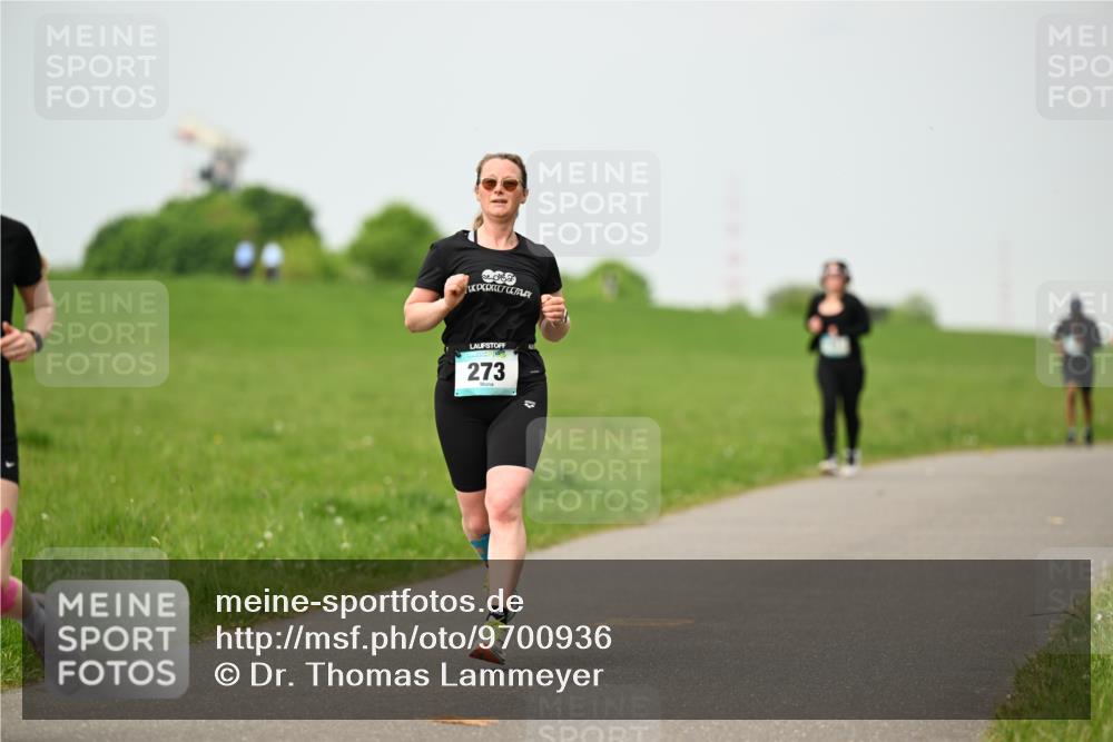 10.05.2026 - 8. Wedeler Halbmarathon Dr. Thomas Lammeyer http://msf.ph/oto/9700936 10.05.2026 11:41:07 Laufen 273 meine-sportfotos.de