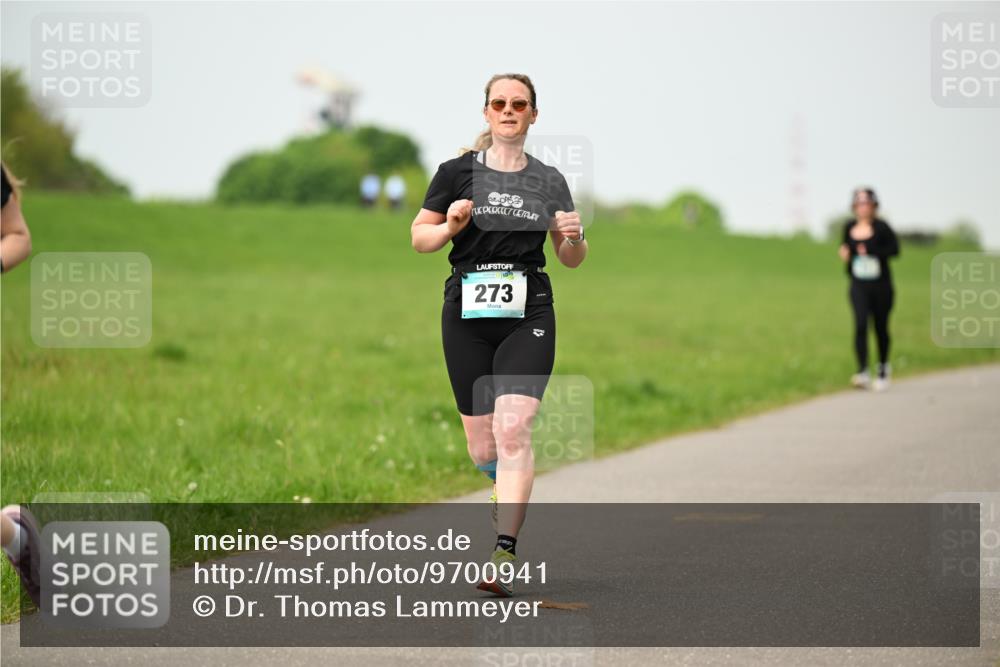 10.05.2026 - 8. Wedeler Halbmarathon Dr. Thomas Lammeyer http://msf.ph/oto/9700941 10.05.2026 11:41:08 Laufen 273 meine-sportfotos.de