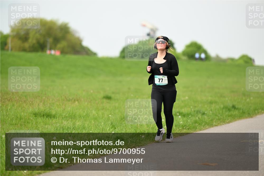 10.05.2026 - 8. Wedeler Halbmarathon Dr. Thomas Lammeyer http://msf.ph/oto/9700955 10.05.2026 11:41:16 Laufen  meine-sportfotos.de