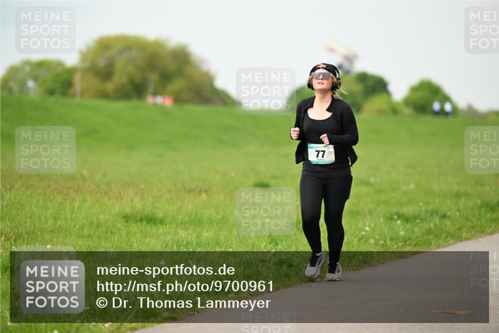 10.05.2026 - 8. Wedeler Halbmarathon Dr. Thomas Lammeyer http://msf.ph/oto/9700961 10.05.2026 11:41:17 Laufen  meine-sportfotos.de