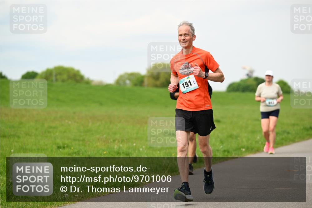 10.05.2026 - 8. Wedeler Halbmarathon Dr. Thomas Lammeyer http://msf.ph/oto/9701006 10.05.2026 11:41:29 Laufen 151, 443 meine-sportfotos.de