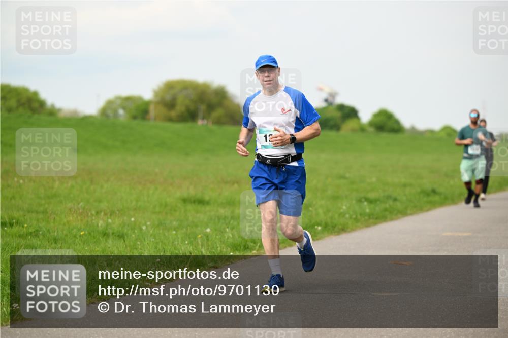 10.05.2026 - 8. Wedeler Halbmarathon Dr. Thomas Lammeyer http://msf.ph/oto/9701130 10.05.2026 11:41:56 Laufen  meine-sportfotos.de