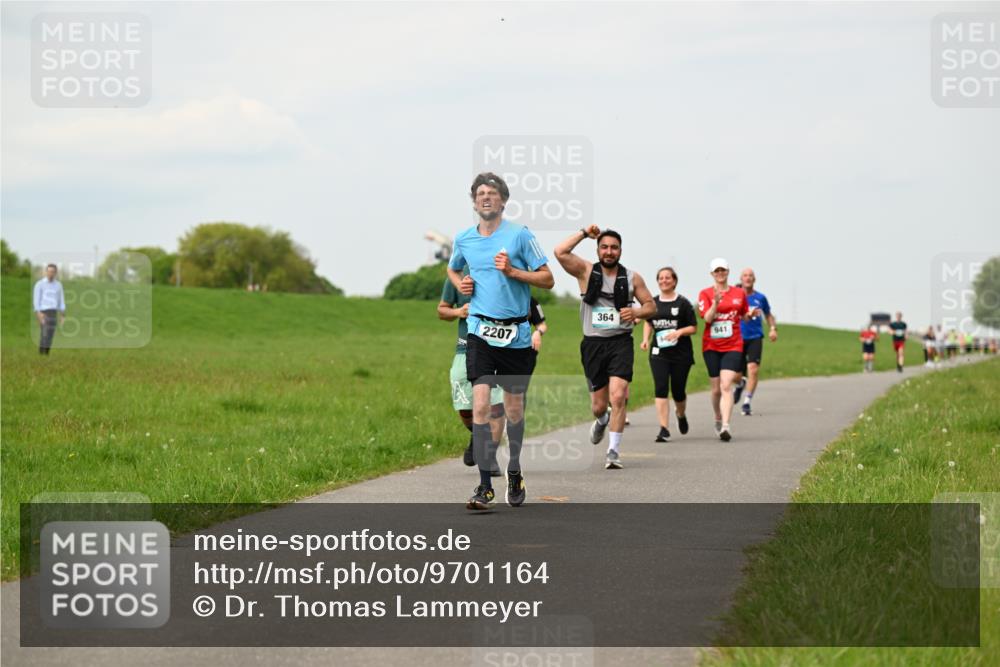 10.05.2026 - 8. Wedeler Halbmarathon Dr. Thomas Lammeyer http://msf.ph/oto/9701164 10.05.2026 11:42:02 Laufen 2207, 364, 941 meine-sportfotos.de