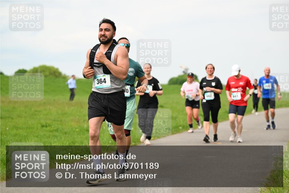 10.05.2026 - 8. Wedeler Halbmarathon Dr. Thomas Lammeyer http://msf.ph/oto/9701189 10.05.2026 11:42:05 Laufen 364, 542 meine-sportfotos.de