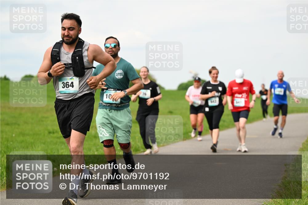 10.05.2026 - 8. Wedeler Halbmarathon Dr. Thomas Lammeyer http://msf.ph/oto/9701192 10.05.2026 11:42:06 Laufen 364, 841 meine-sportfotos.de