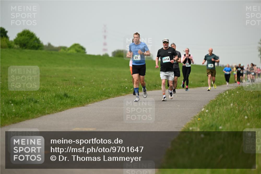 10.05.2026 - 8. Wedeler Halbmarathon Dr. Thomas Lammeyer http://msf.ph/oto/9701647 10.05.2026 11:44:20 Laufen 2114, 202 meine-sportfotos.de