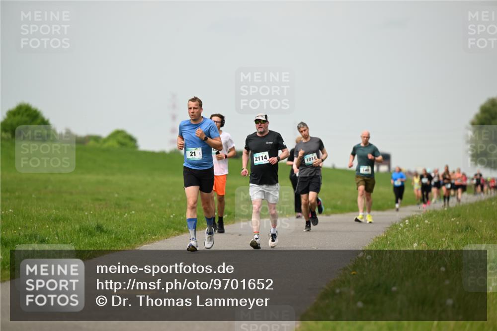 10.05.2026 - 8. Wedeler Halbmarathon Dr. Thomas Lammeyer http://msf.ph/oto/9701652 10.05.2026 11:44:22 Laufen 2114, 1014 meine-sportfotos.de