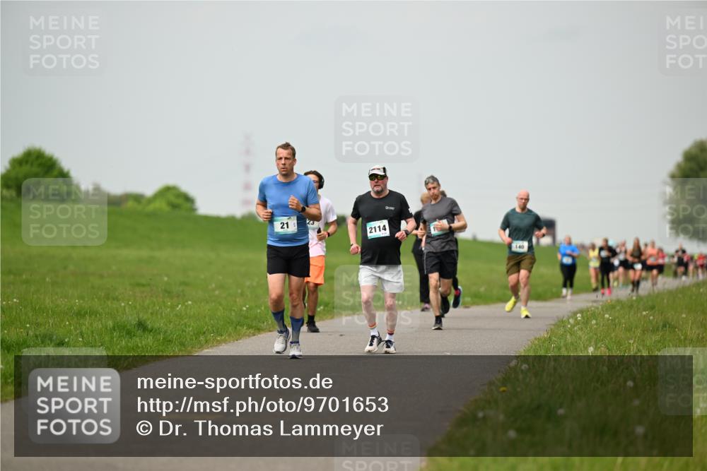 10.05.2026 - 8. Wedeler Halbmarathon Dr. Thomas Lammeyer http://msf.ph/oto/9701653 10.05.2026 11:44:21 Laufen 2114, 140 meine-sportfotos.de