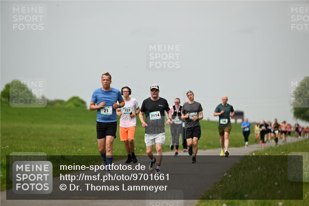 10.05.2026 - 8. Wedeler Halbmarathon Dr. Thomas Lammeyer http://msf.ph/oto/9701661 10.05.2026 11:44:23 Laufen 723, 2114, 1014 meine-sportfotos.de