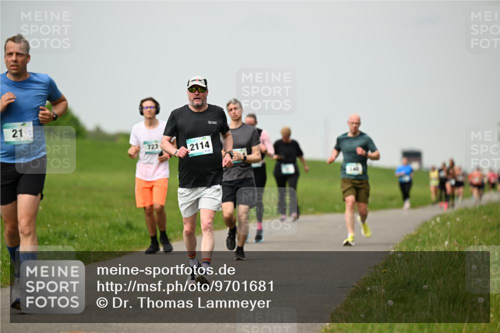 10.05.2026 - 8. Wedeler Halbmarathon Dr. Thomas Lammeyer http://msf.ph/oto/9701681 10.05.2026 11:44:26 Laufen 723, 2114, 107 meine-sportfotos.de