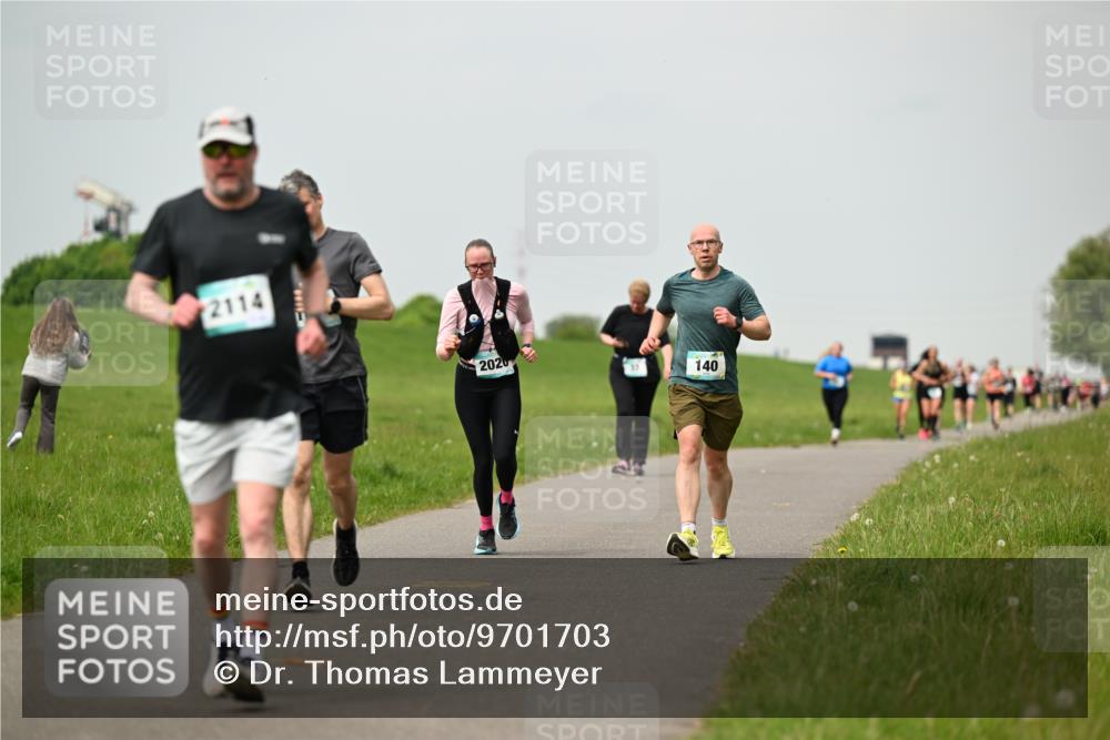 10.05.2026 - 8. Wedeler Halbmarathon Dr. Thomas Lammeyer http://msf.ph/oto/9701703 10.05.2026 11:44:30 Laufen 2114, 2020, 140 meine-sportfotos.de