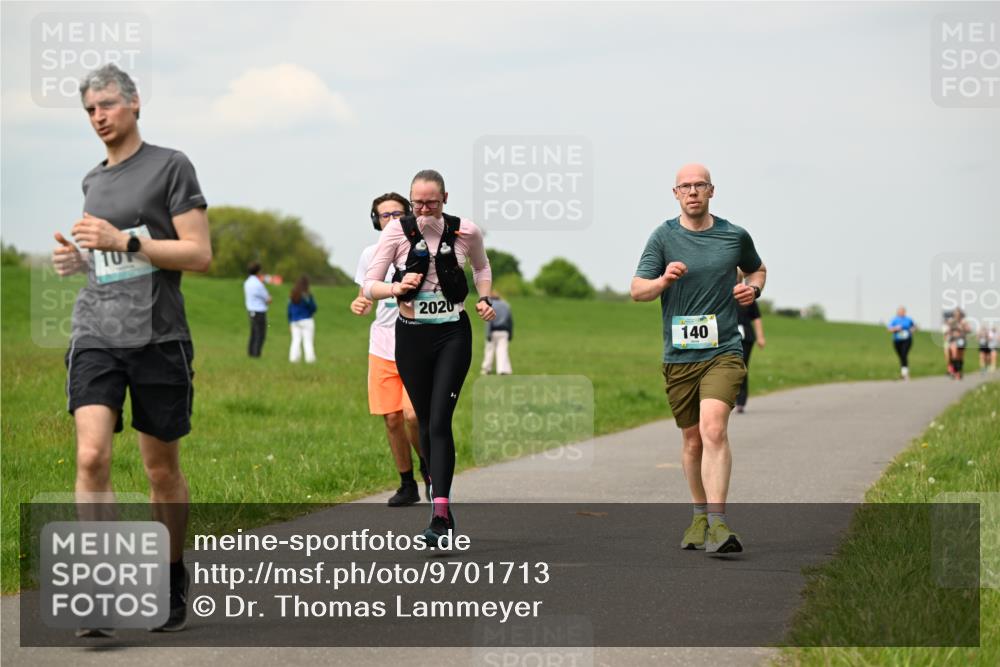 10.05.2026 - 8. Wedeler Halbmarathon Dr. Thomas Lammeyer http://msf.ph/oto/9701713 10.05.2026 11:44:34 Laufen 2020, 140 meine-sportfotos.de